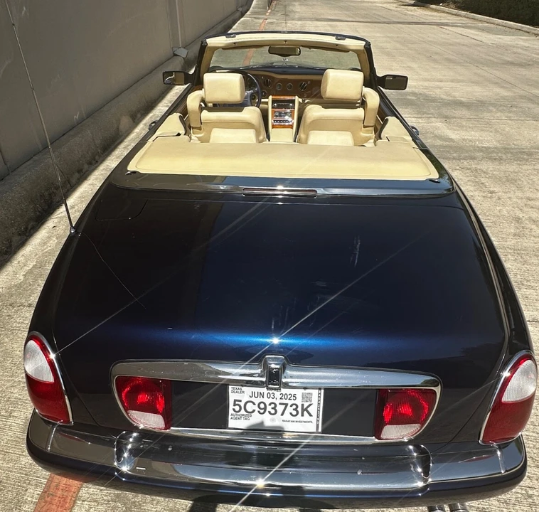 2001 Rolls-Royce Corniche Series V - Image 13 of 21