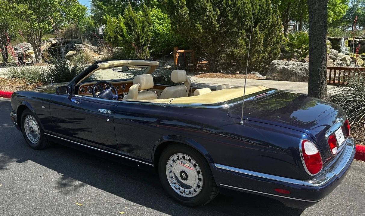 2001 Rolls-Royce Corniche Series V - Image 6 of 21