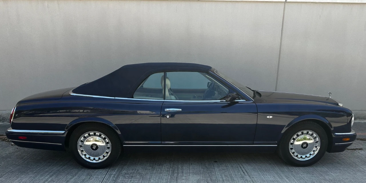 2001 Rolls-Royce Corniche Series V - Image 4 of 21