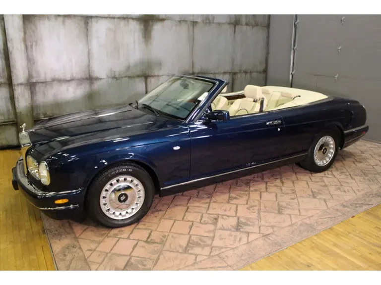 2001 Rolls-Royce Corniche Series V - Image 2 of 10