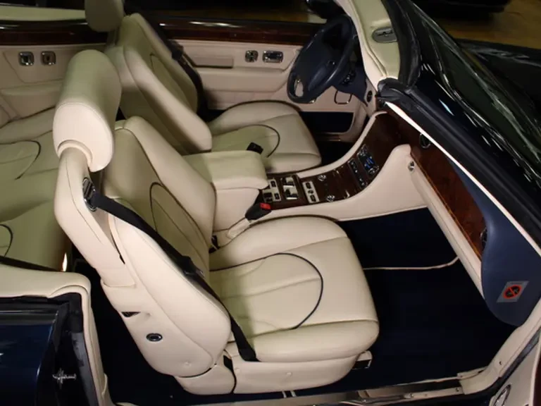 2001 Rolls-Royce Corniche Series V - Image 10 of 10