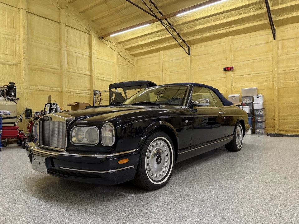 2001 Rolls-Royce Corniche Series V - Image 8 of 16