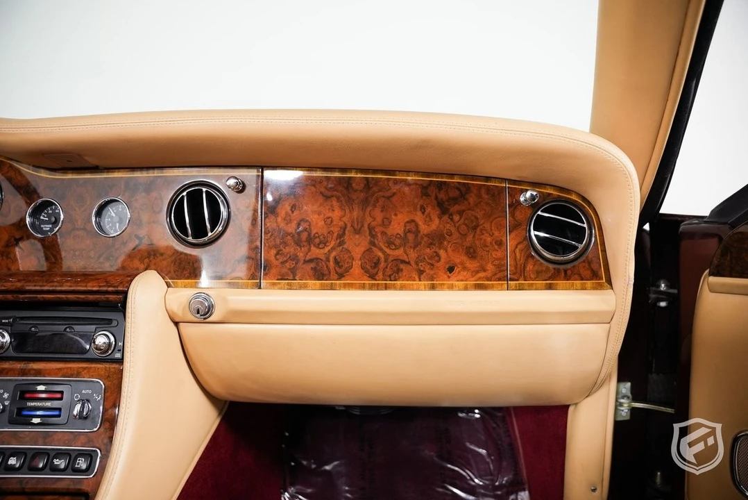 2001 Rolls-Royce Corniche Series V - Image 31 of 31