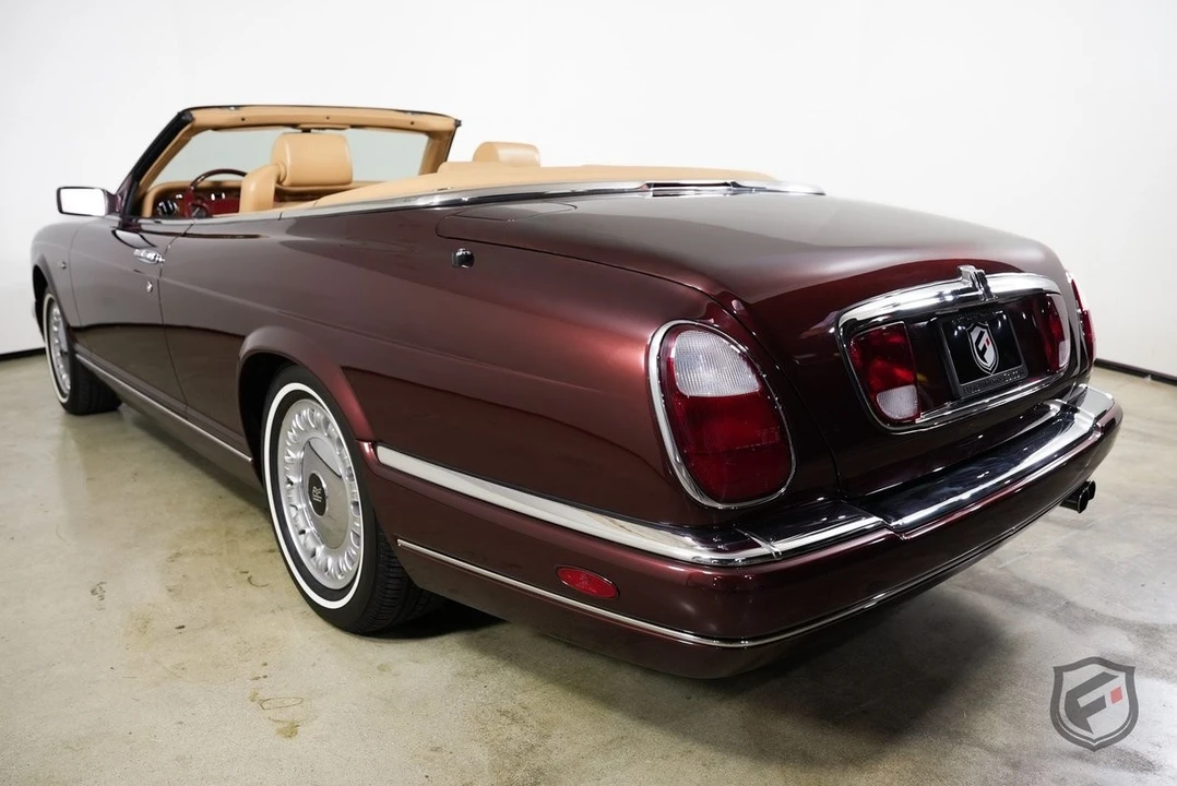 2001 Rolls-Royce Corniche Series V - Image 7 of 31