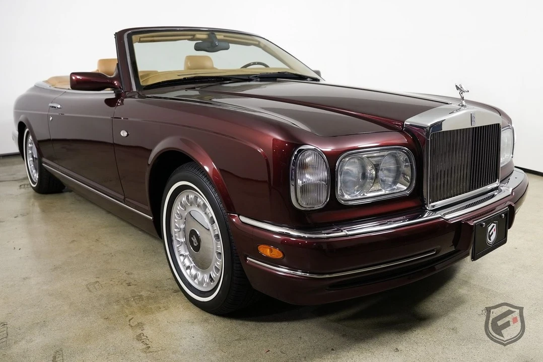 2001 Rolls-Royce Corniche Series V - Image 2 of 31