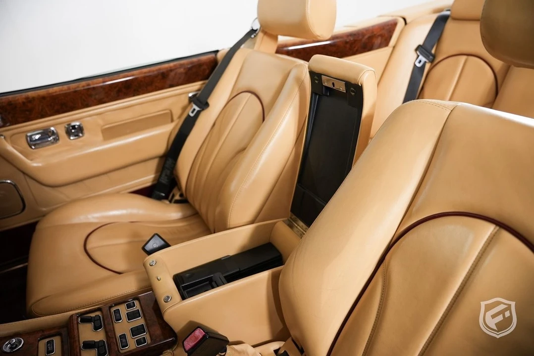 2001 Rolls-Royce Corniche Series V - Image 19 of 21