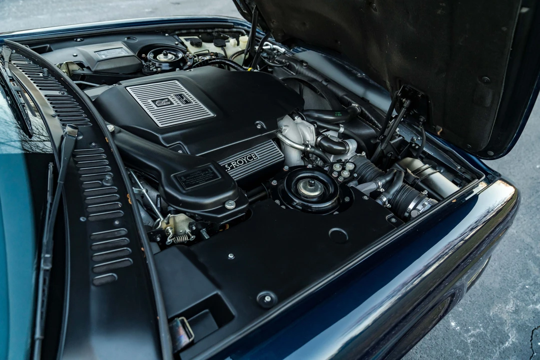 2001 Rolls-Royce Corniche Series V - Image 25 of 31