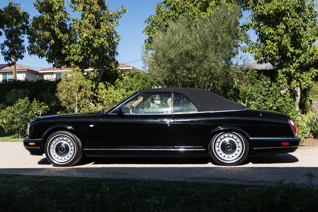 2001 Rolls-Royce Corniche Series V - Image 7 of 31