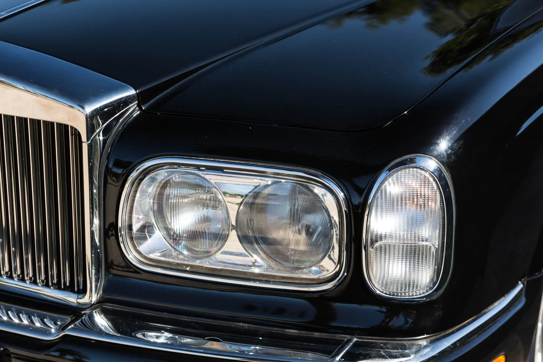 2001 Rolls-Royce Corniche Series V - Image 19 of 31