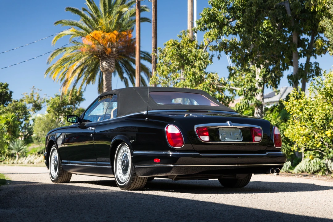 2001 Rolls-Royce Corniche Series V - Image 16 of 31