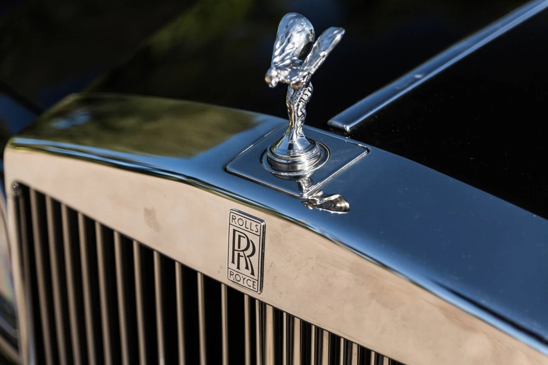 2001 Rolls-Royce Corniche Series V - Image 6 of 31