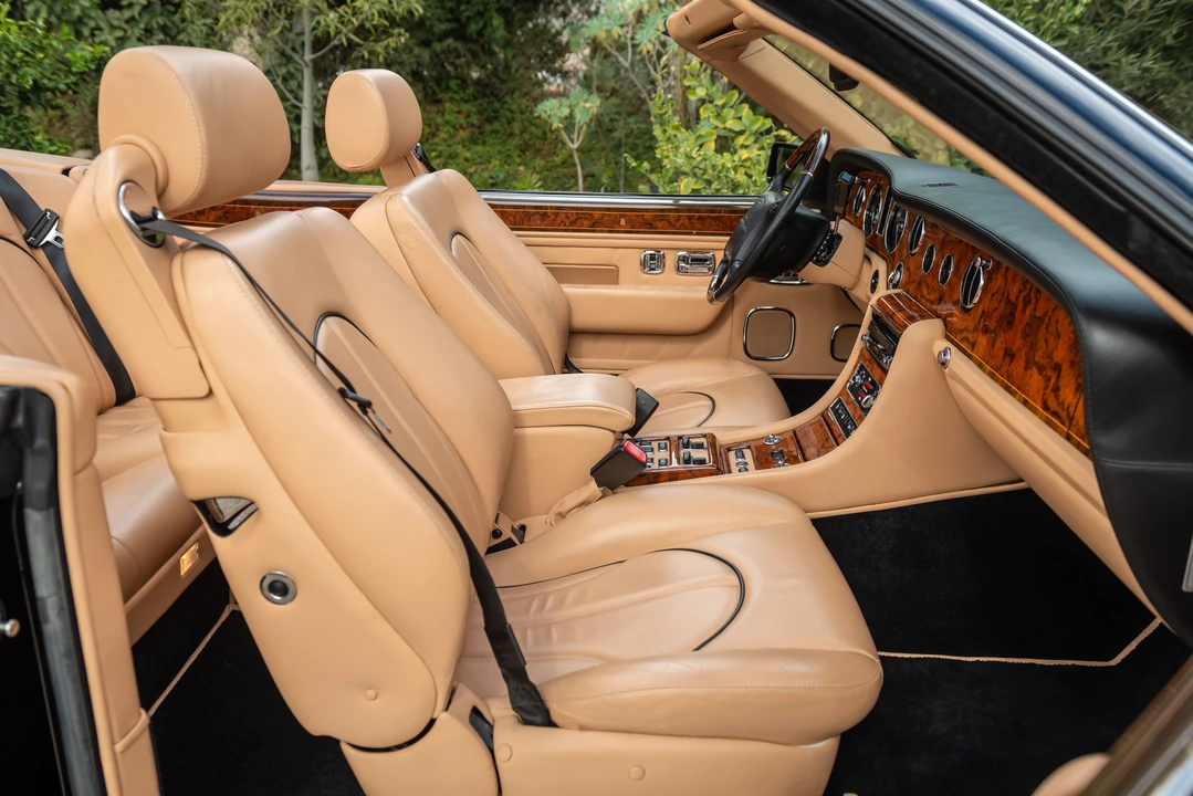 2001 Rolls-Royce Corniche Series V - Image 28 of 31