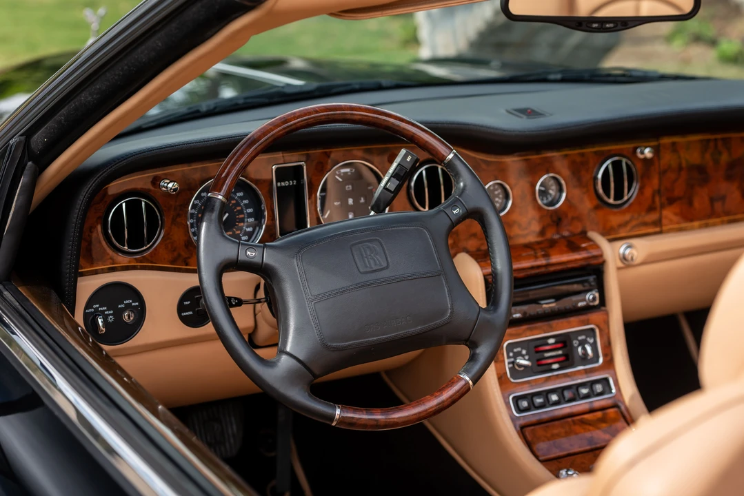 2001 Rolls-Royce Corniche Series V - Image 31 of 31