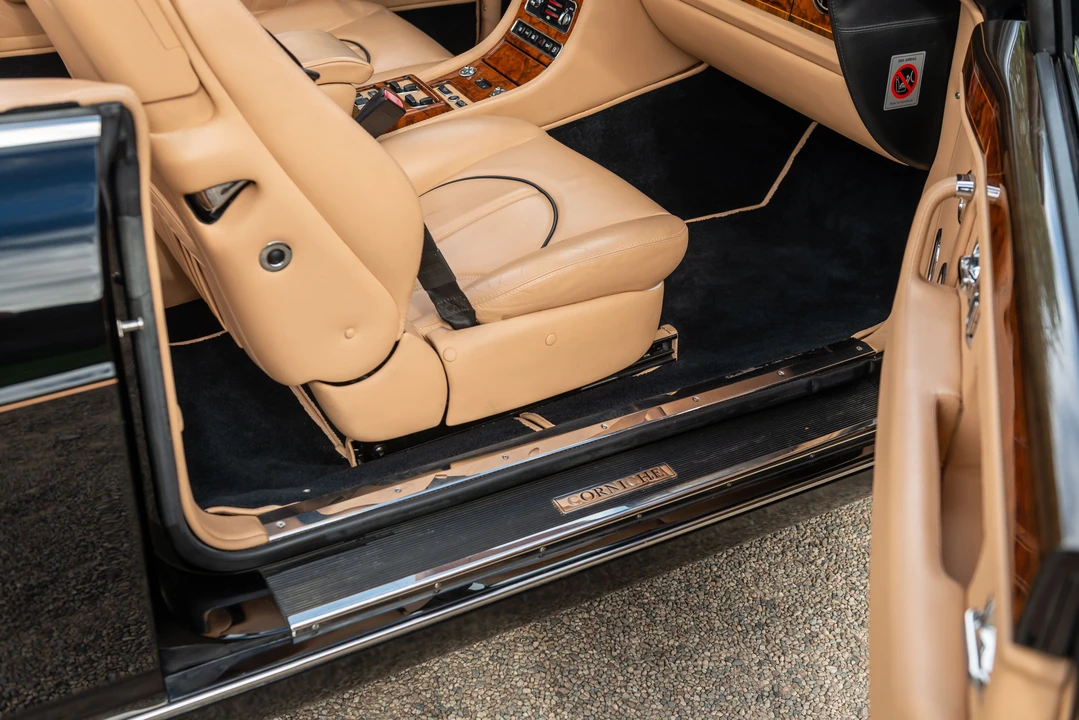 2001 Rolls-Royce Corniche Series V - Image 26 of 31