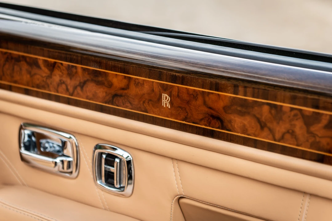 2001 Rolls-Royce Corniche Series V - Image 24 of 31
