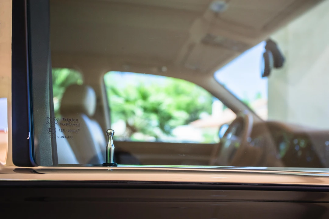 2001 Rolls-Royce Silver Seraph - Image 10 of 31