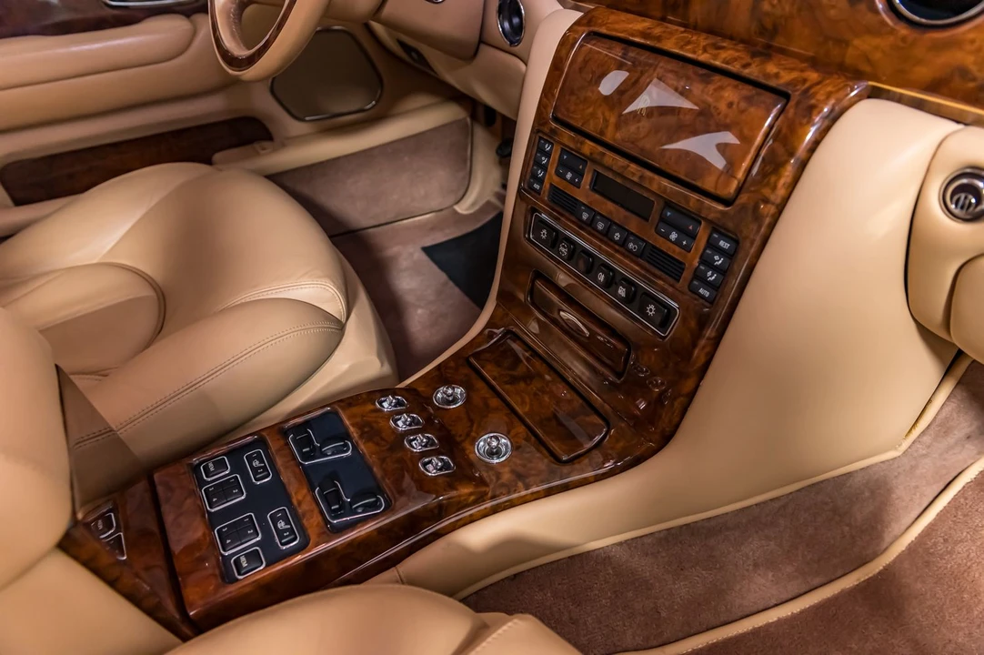 2001 Rolls-Royce Silver Seraph - Image 27 of 31