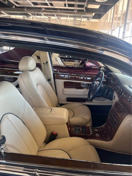 2001 Rolls-Royce Silver Spur & Spirit - Image 6 of 8