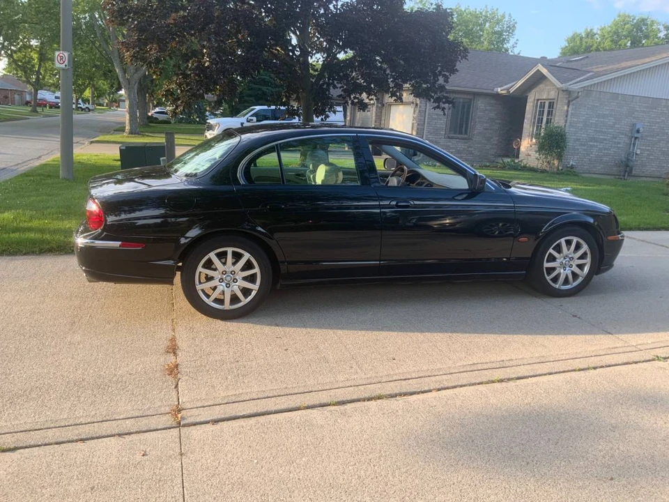 2001 Jaguar S-Type 2nd Gen - Image 1 of 9