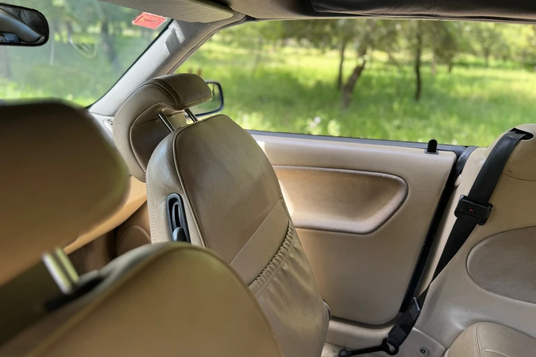 2001 Saab 9-3 1st Gen - Image 16 of 24