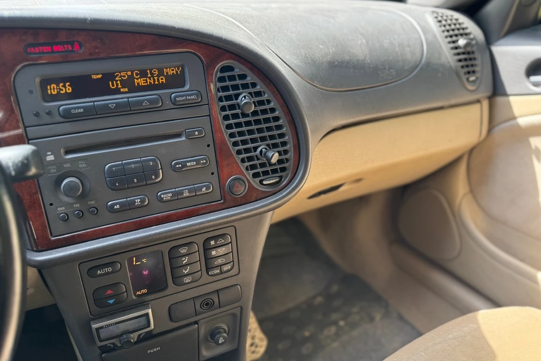 2001 Saab 9-3 1st Gen - Image 7 of 24