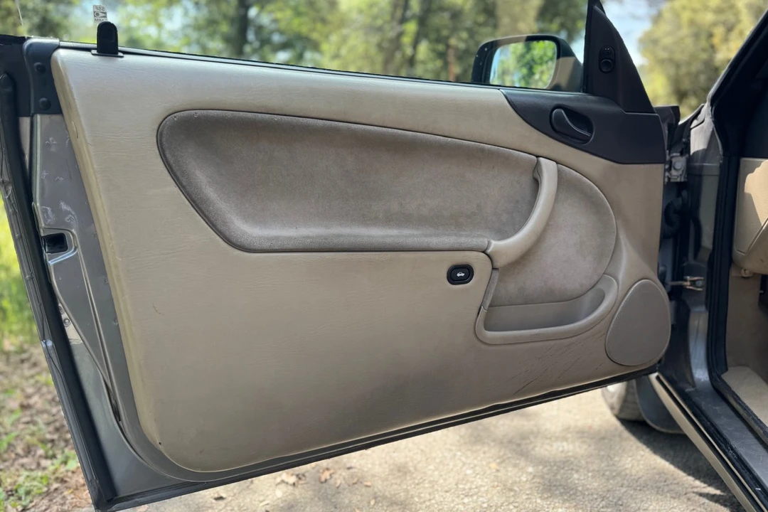 2001 Saab 9-3 1st Gen - Image 11 of 24