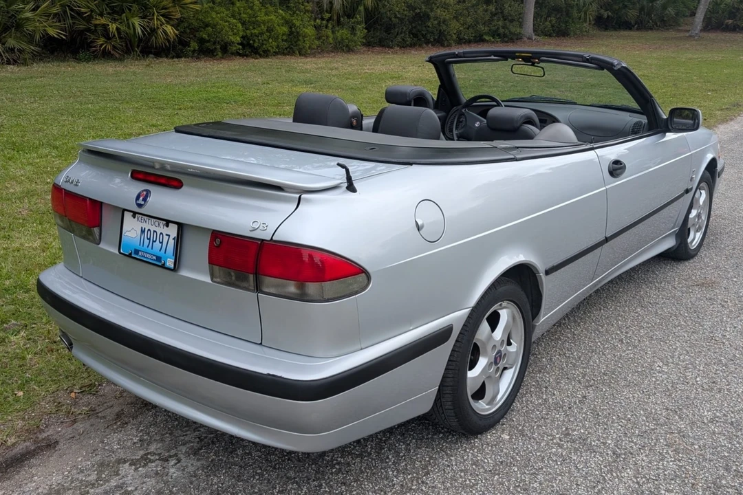 2001 Saab 9-3 1st Gen - Image 2 of 7