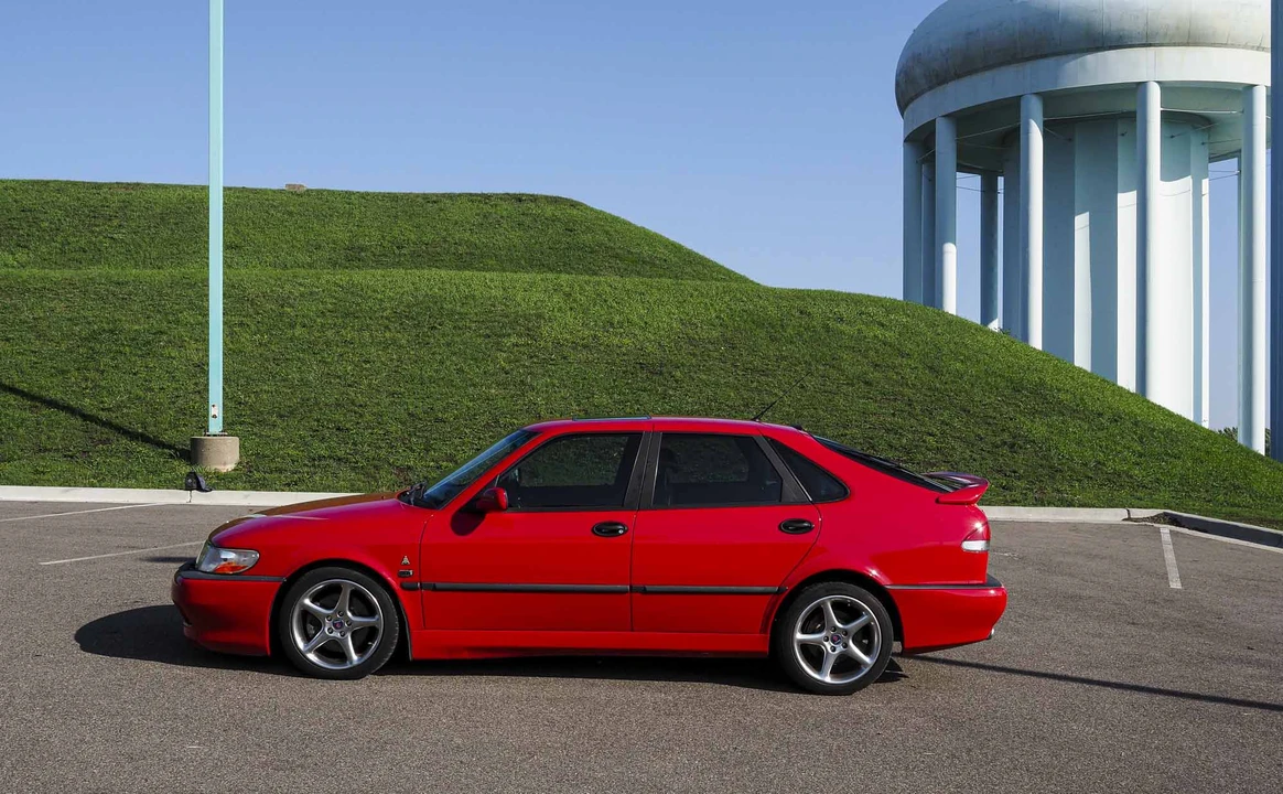 2001 Saab 9-3 Viggen 1st Gen - Image 2 of 31