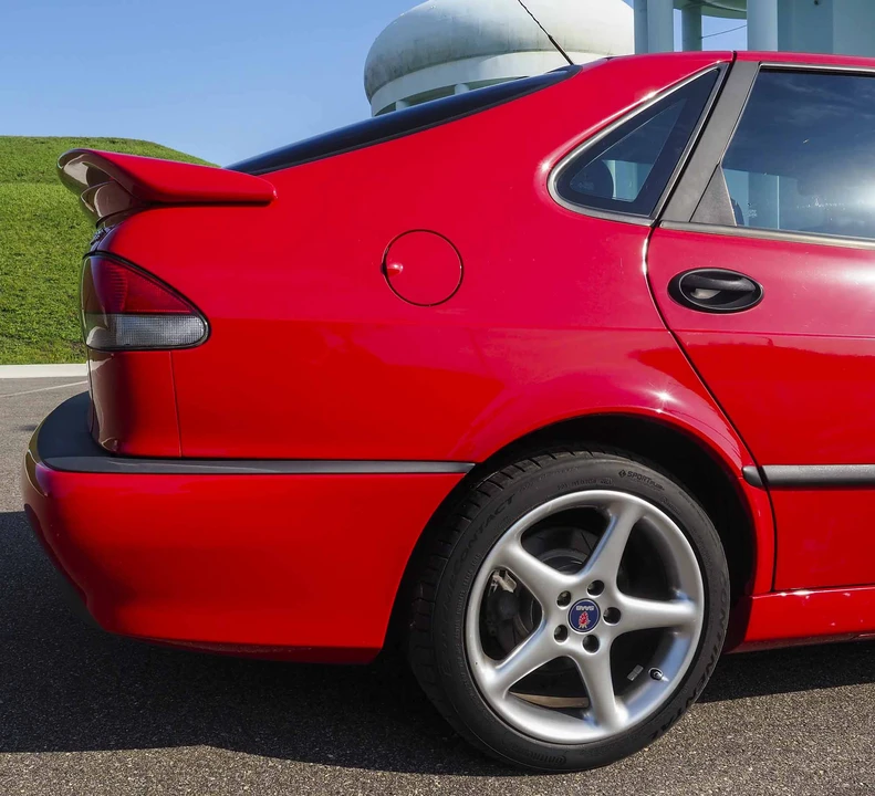 2001 Saab 9-3 Viggen 1st Gen - Image 26 of 31