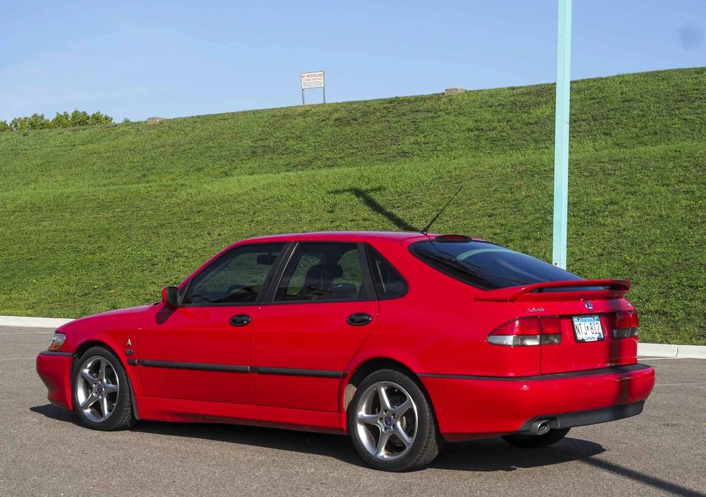 2001 Saab 9-3 Viggen 1st Gen - Image 3 of 31