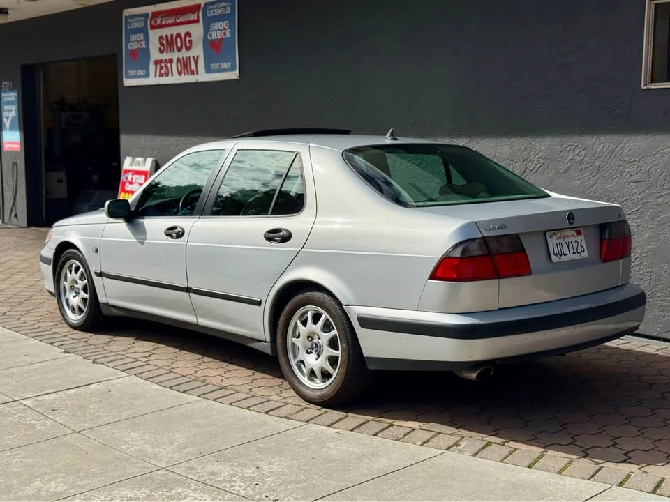 2001 Saab 9-5 1st Gen - Image 2 of 20