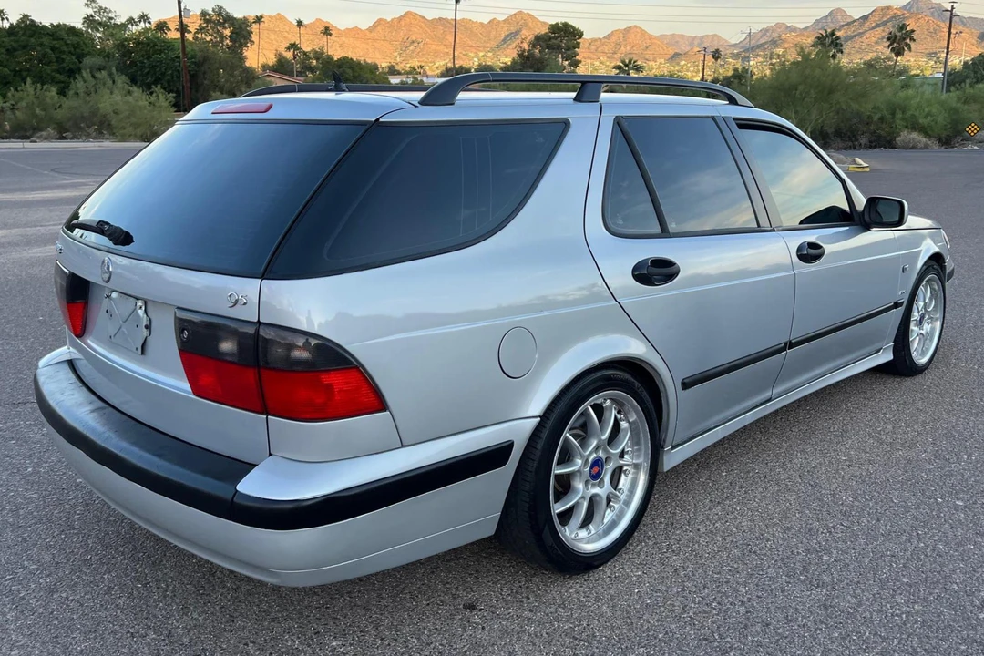 2001 Saab 9-5 1st Gen - Image 4 of 31