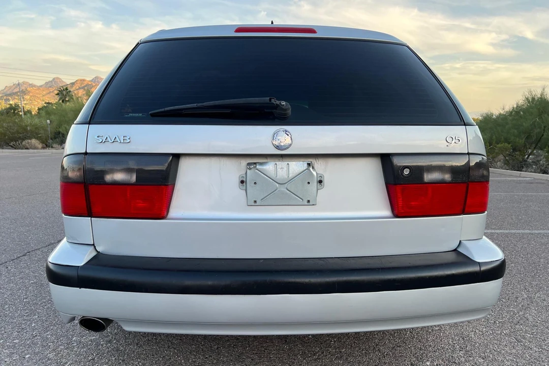 2001 Saab 9-5 1st Gen - Image 5 of 31