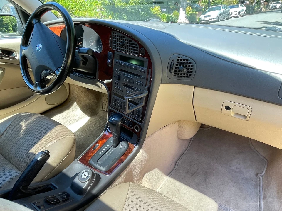 2001 Saab 9-5 1st Gen - Image 29 of 31