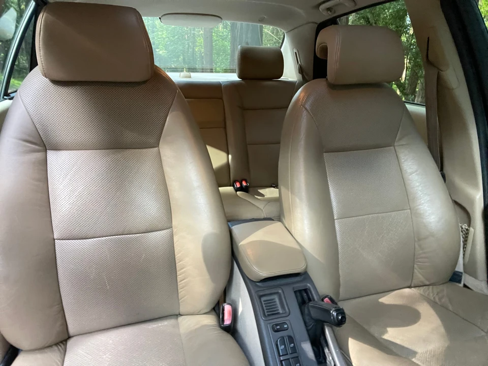 2001 Saab 9-5 1st Gen - Image 26 of 31