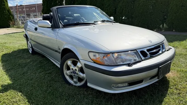 2001 Saab 93