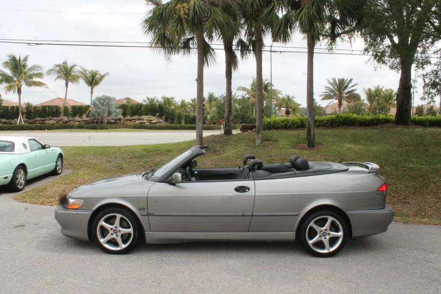 2001 Saab 9-3 Viggen 1st Gen - Image 2 of 12