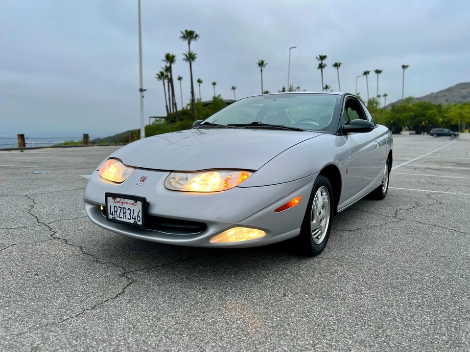 2001 Saturn - Image 27 of 31