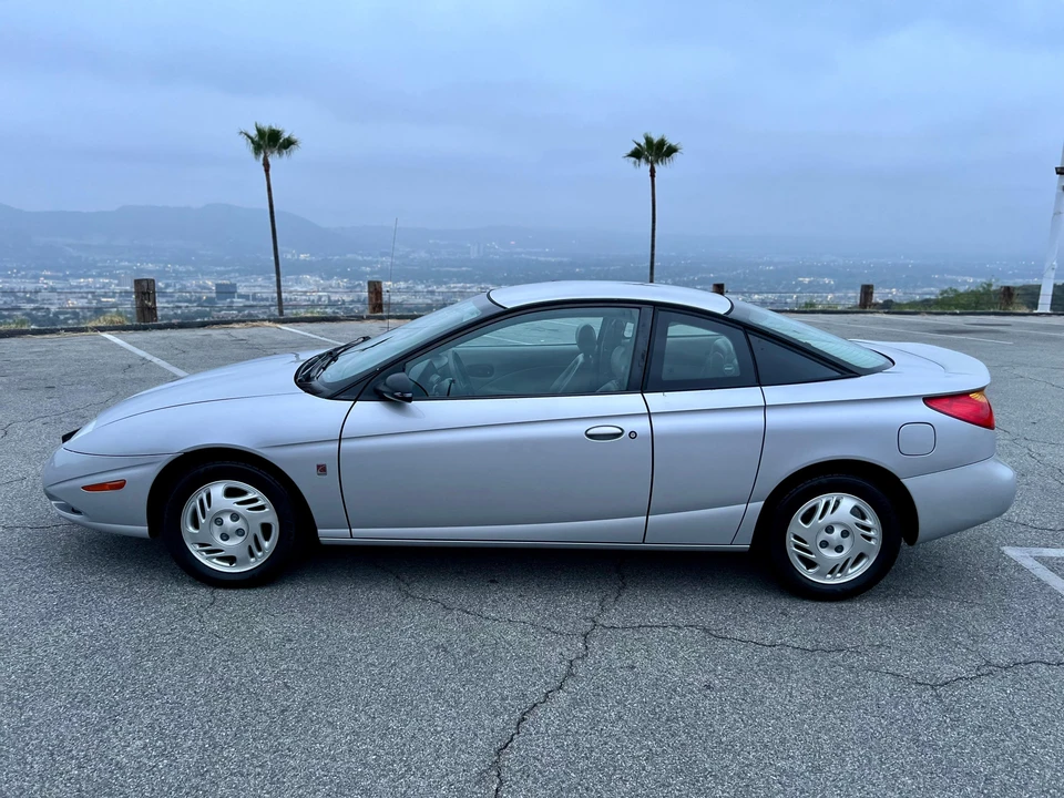 2001 Saturn - Image 11 of 31