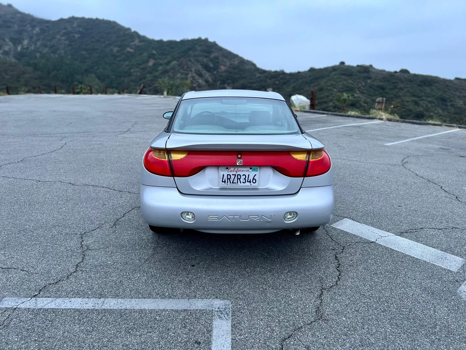 2001 Saturn - Image 14 of 31