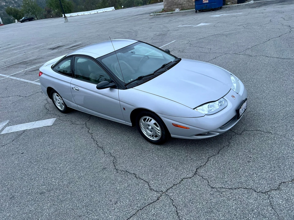 2001 Saturn - Image 18 of 31