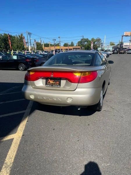 2001 Saturn - Image 2 of 12