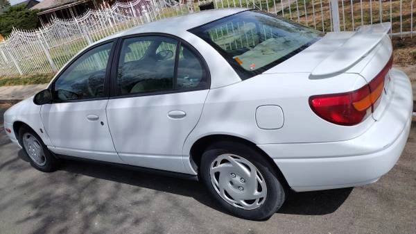 2001 Saturn - Image 4 of 21
