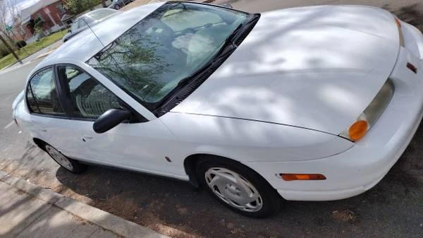 2001 Saturn - Image 3 of 21