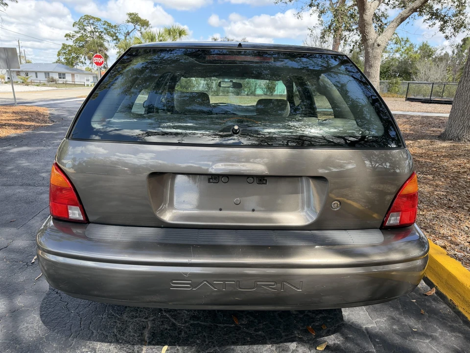 2001 Saturn - Image 5 of 31