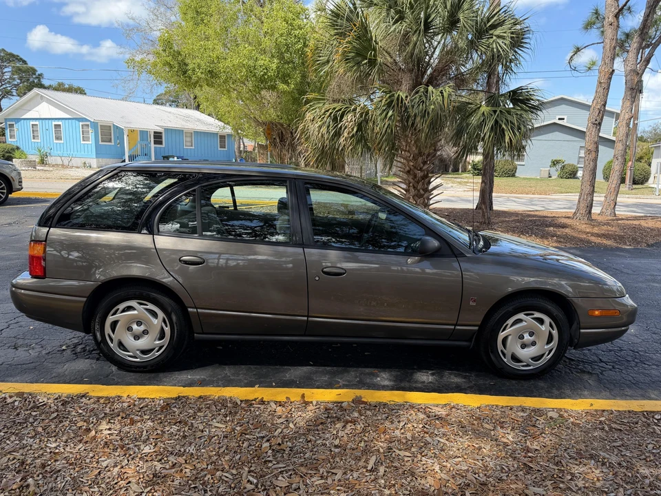 2001 Saturn - Image 7 of 31
