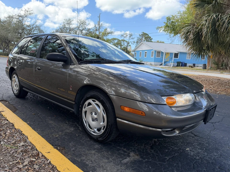 2001 Saturn - Image 8 of 31
