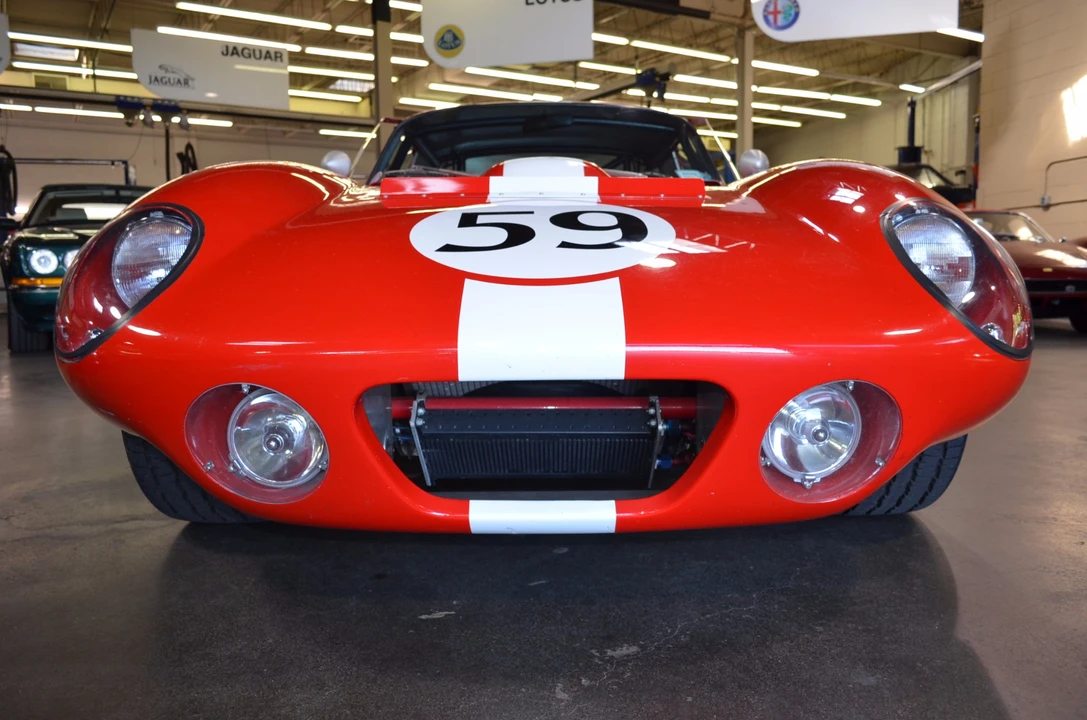 2001 Shelby Daytona Replica - Image 15 of 31