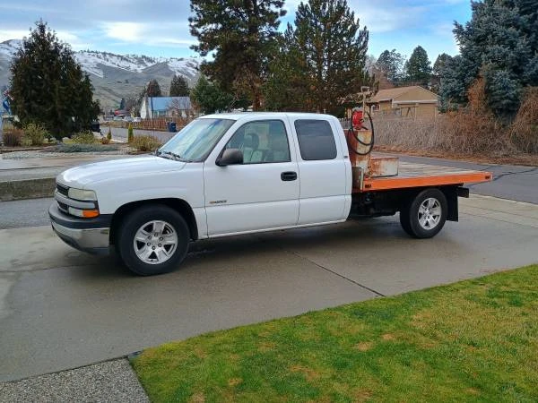 2001 Chevrolet Silverado 1st Gen - Image 2 of 12