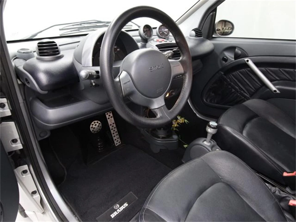 2001 Smart Fortwo 1st Gen - Image 9 of 31